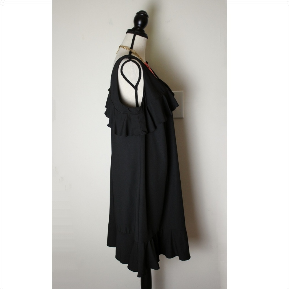 NWOT PLUS Nicole Miller Black Dress Sizes 16W - Picture 2 of 6
